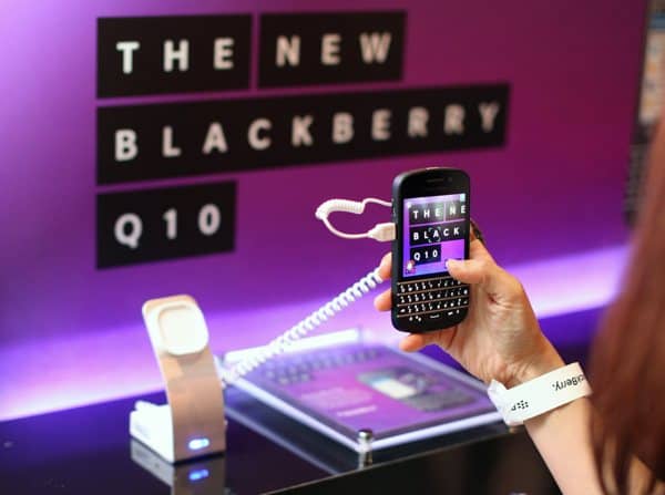 Model uses BlackBerry Q10 camera